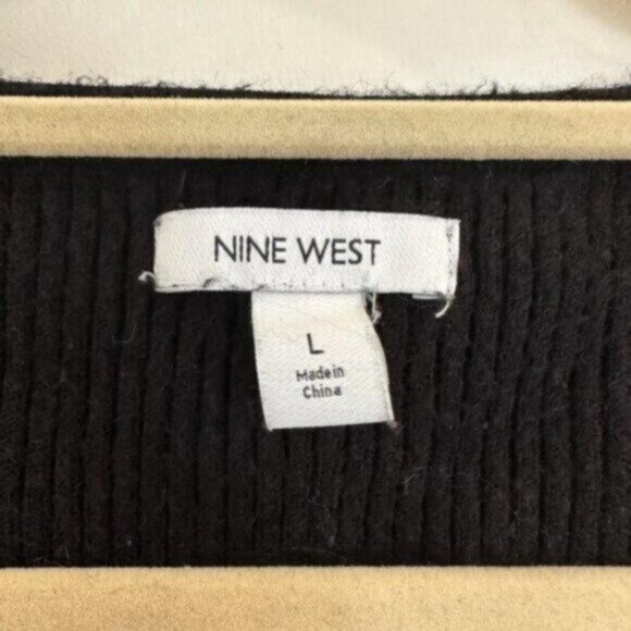 Black Square neck long-sleeve sweater Size L - Picture 4 of 6